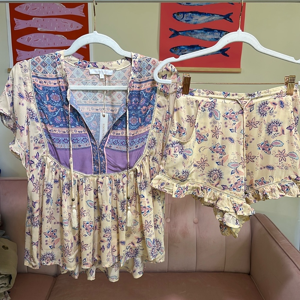 NWT OLIVACEOUS SLEEP/Lounge Set